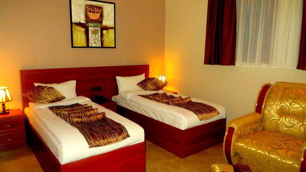 Park Avenue Hotel Erevan Camera foto