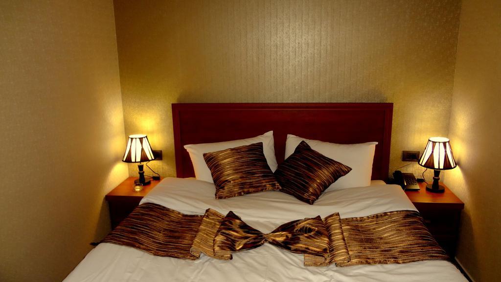 Park Avenue Hotel Erevan Camera foto